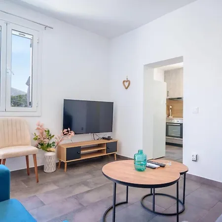 Spirida At Drakopoulata Semesterbostad Agia Efimia