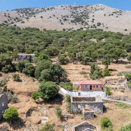 Spirida At Drakopoulata Сasa de vacaciones Agia Efimia